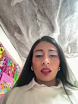 IsabellaMariet online show from July 11, 2026, 2:39 pm