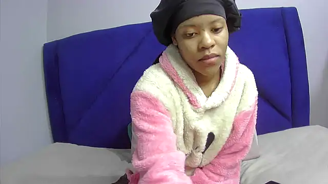 TheSexyBibi online show from June 20, 2026, 7:46 am