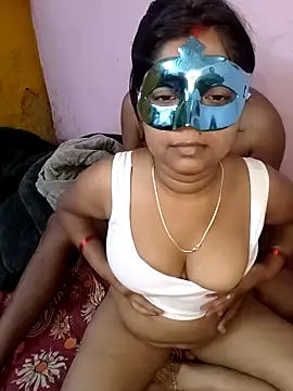 Snapshot of Dark_fun00 chatting on May 5, 2026, 6:05 am Dark fun00 online show from May 5, 2026, 6:05 am