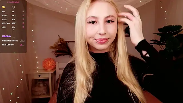 MilkChoc0late online show from April 29, 2026, 2:38 am