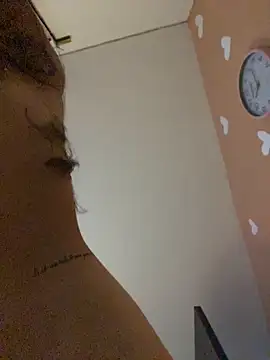 Dulce ass4 online show from May 27, 2026, 3:14 am