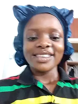Snapshot of DarkPearl_20 chatting on July 10, 2026, 4:29 pm DarkPearl 20 online show from July 10, 2026, 4:29 pm