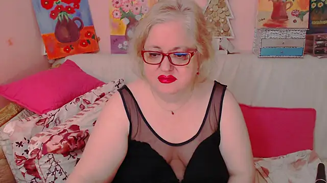 Maturelove xxx online show from May 19, 2026, 6:59 pm