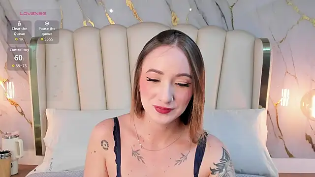 Hannah Lane online show from July 6, 2026, 12:23 pm