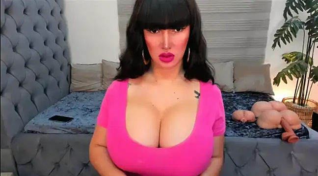 Snapshot of PlayfullMaria chatting on December 21, 2024, 4:30 am PlayfullMaria online show from December 21, 2024, 4:30 am