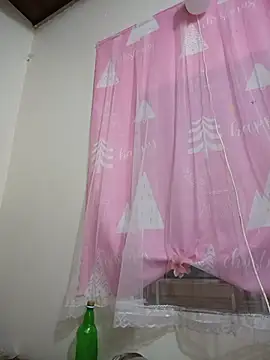 Snapshot of Hazel_Nova chatting on July 28, 2026, 1:54 pm Hazel Nova online show from July 28, 2026, 1:54 pm