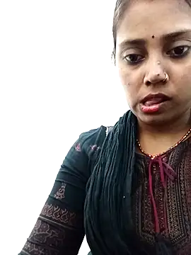 Snapshot of Simmi-00 chatting on May 2, 2026, 4:39 am Simmi-00 online show from May 2, 2026, 4:39 am