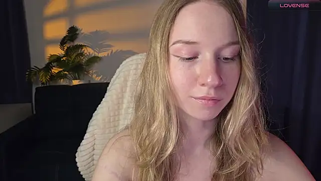 Eve Sin online show from June 26, 2026, 3:12 am