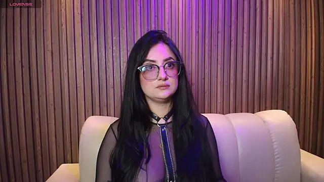 Snapshot of AnnyBonne9 chatting on May 28, 2026, 12:11 pm AnnyBonne9 online show from May 28, 2026, 12:11 pm