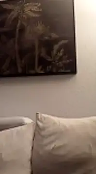 Snapshot of Soloyan chatting on January 27, 2025, 5:47 am Soloyan online show from January 27, 2025, 5:47 am