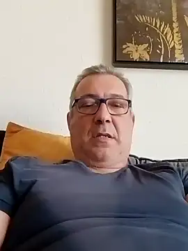 Snapshot of Soloyan chatting on January 30, 2025, 1:20 pm Soloyan online show from January 30, 2025, 1:20 pm