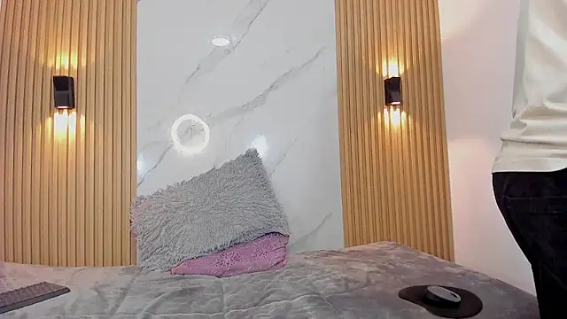 im jeus stan online show from May 25, 2026, 3:17 am