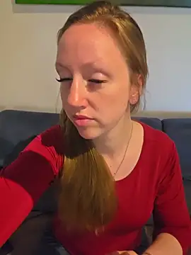 Snapshot of SweetGermanAlina chatting on July 16, 2026, 9:50 am SweetGermanAlina online show from July 16, 2026, 9:50 am