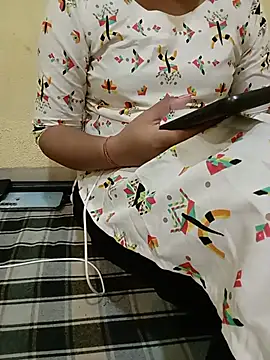 Snapshot of Seema_yadav01 chatting on July 31, 2026, 5:18 am Seema yadav01 online show from July 31, 2026, 5:18 am