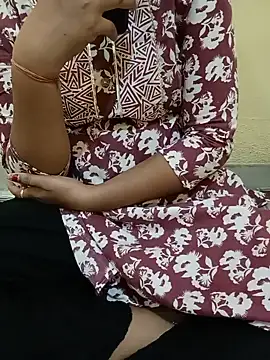Snapshot of Seema_yadav01 chatting on June 21, 2026, 5:13 am Seema yadav01 online show from June 21, 2026, 5:13 am