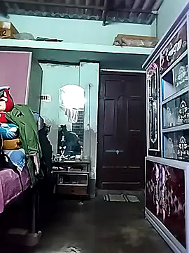 stepson000 online show from May 10, 2026, 1:57 pm