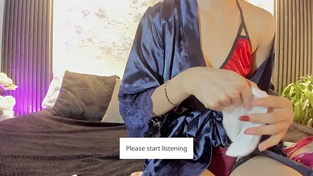 Snapshot of Aurora_Vesper chatting on May 19, 2026, 7:10 pm Aurora Vesper online show from May 19, 2026, 7:10 pm