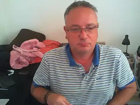 GeorgeCarlo online show from June 7, 2026, 5:45 am