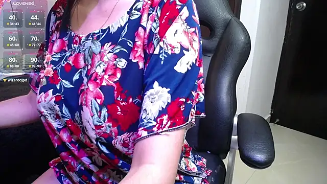 Snapshot of _tamara_priya_ chatting on May 16, 2026, 11:53 am tamara priya online show from May 16, 2026, 11:53 am