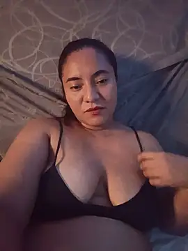Sweet Ninaa online show from May 30, 2026, 3:13 am