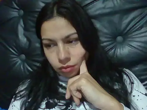 Snapshot of pamelaamorette chatting on July 4, 2026, 8:24 pm pamelaamorette online show from July 4, 2026, 8:24 pm