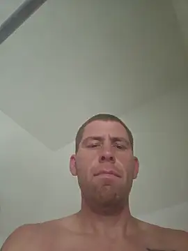 nerdyginger3036 online show from May 16, 2026, 10:20 pm