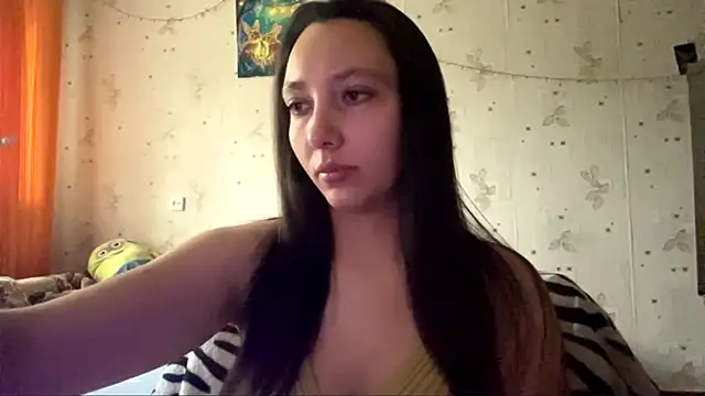 SheeringGape online show from June 14, 2026, 1:13 am