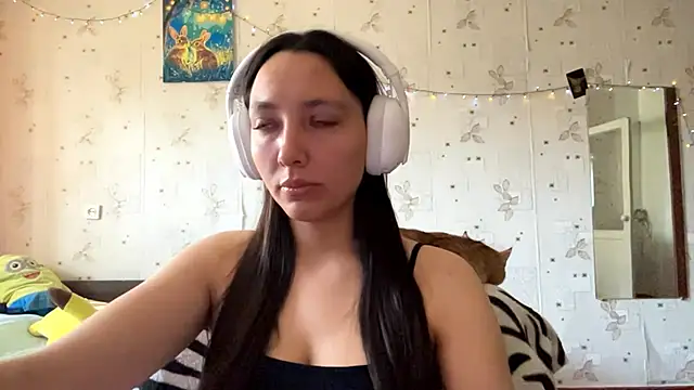 SheeringGape online show from May 21, 2026, 1:14 am
