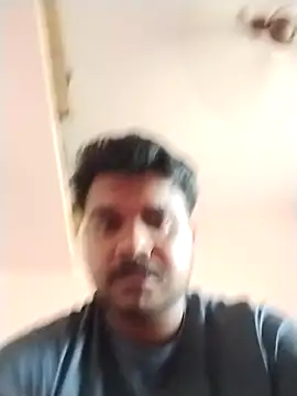 Anuu1595 online show from May 1, 2026, 5:01 am