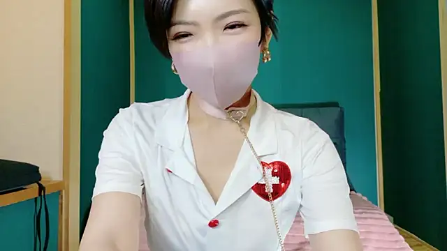 Snapshot of Naomi_00122 chatting on June 16, 2026, 10:10 pm Naomi 00122 online show from June 16, 2026, 10:10 pm