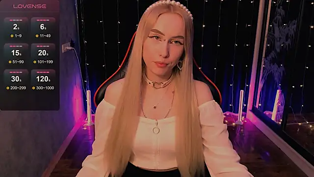 GoddessBambi online show from June 12, 2026, 10:24 am