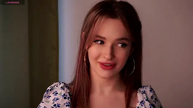 lia lure online show from May 5, 2026, 1:25 pm