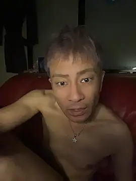 takashi1113 online show from May 14, 2026, 6:49 pm