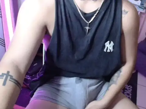Ashtonfuckingboi online show from July 23, 2026, 5:42 pm