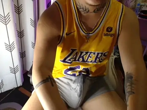 Ashtonfuckingboi online show from July 7, 2026, 10:52 am