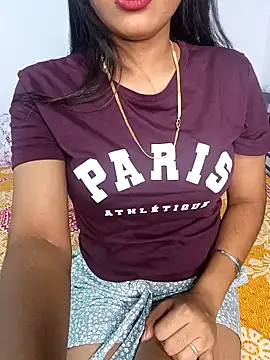 Menaxi Baby7 online show from May 15, 2026, 4:16 pm