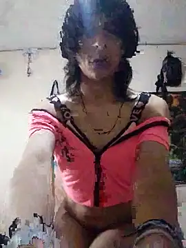 Liil bunny online show from May 11, 2026, 4:04 pm