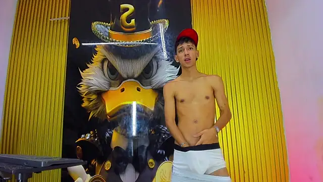 Guys Latino Hot online show from May 11, 2026, 2:45 pm