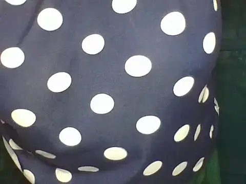 MommyKaye30 online show from July 13, 2026, 7:02 pm