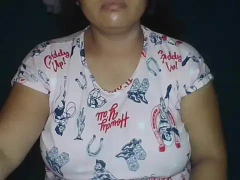 MommyKaye30 online show from June 24, 2026, 7:11 pm