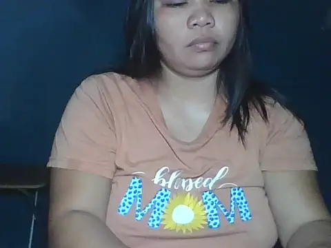 MommyKaye30 online show from August 9, 2026, 7:20 pm