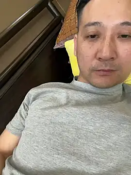 Snapshot of semir-xin chatting on June 3, 2026, 9:43 am semir-xin online show from June 3, 2026, 9:43 am