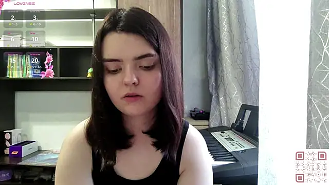 RebelDesiree online show from June 7, 2026, 10:09 am