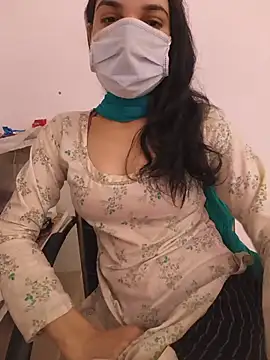 zoya baby  online show from June 7, 2026, 5:12 am
