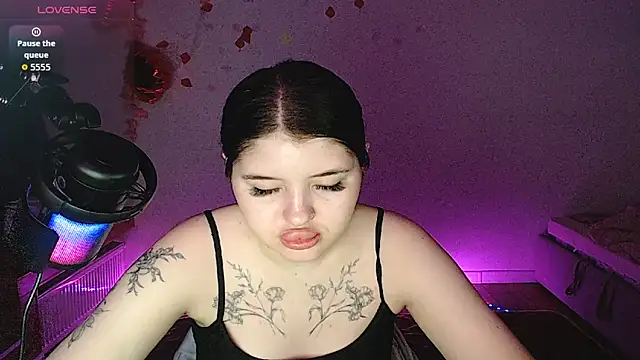 Blackangels online show from May 23, 2026, 9:47 pm