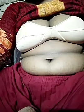 indian-couple9 online show from May 30, 2026, 4:52 am