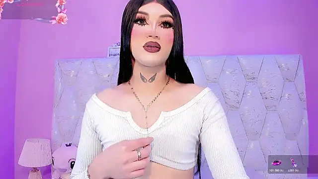 Lexxy Mattell online show from June 19, 2026, 5:24 am