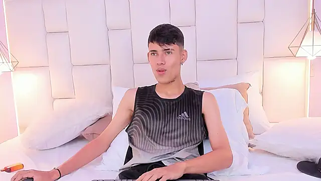 JacobFerrer online show from May 12, 2026, 5:30 pm