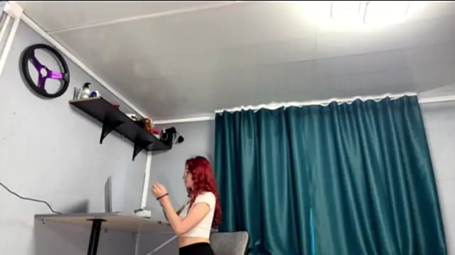 silvia998 online show from June 5, 2026, 4:28 am