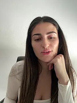 OliviaBaby- online show from May 9, 2026, 10:51 am